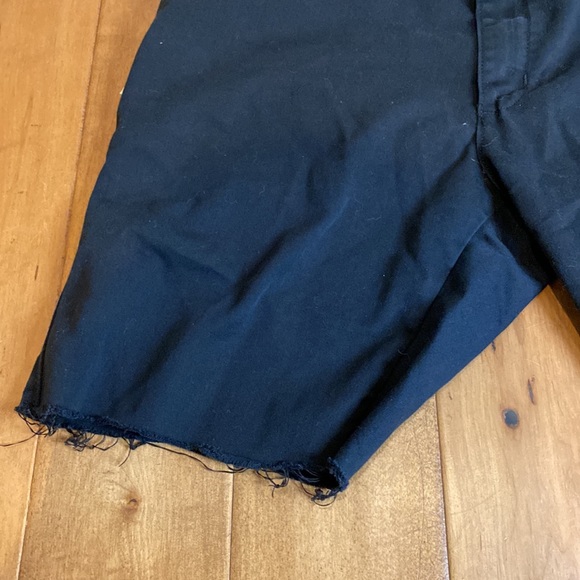 Vans black raw hem shorts | Men's size 36 - Picture 3 of 13